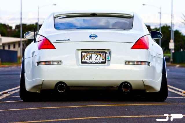 IMAGE: http://img.photobucket.com/albums/v283/AXFREAK/Jokers%20350Z/Jokers350Z6.jpg