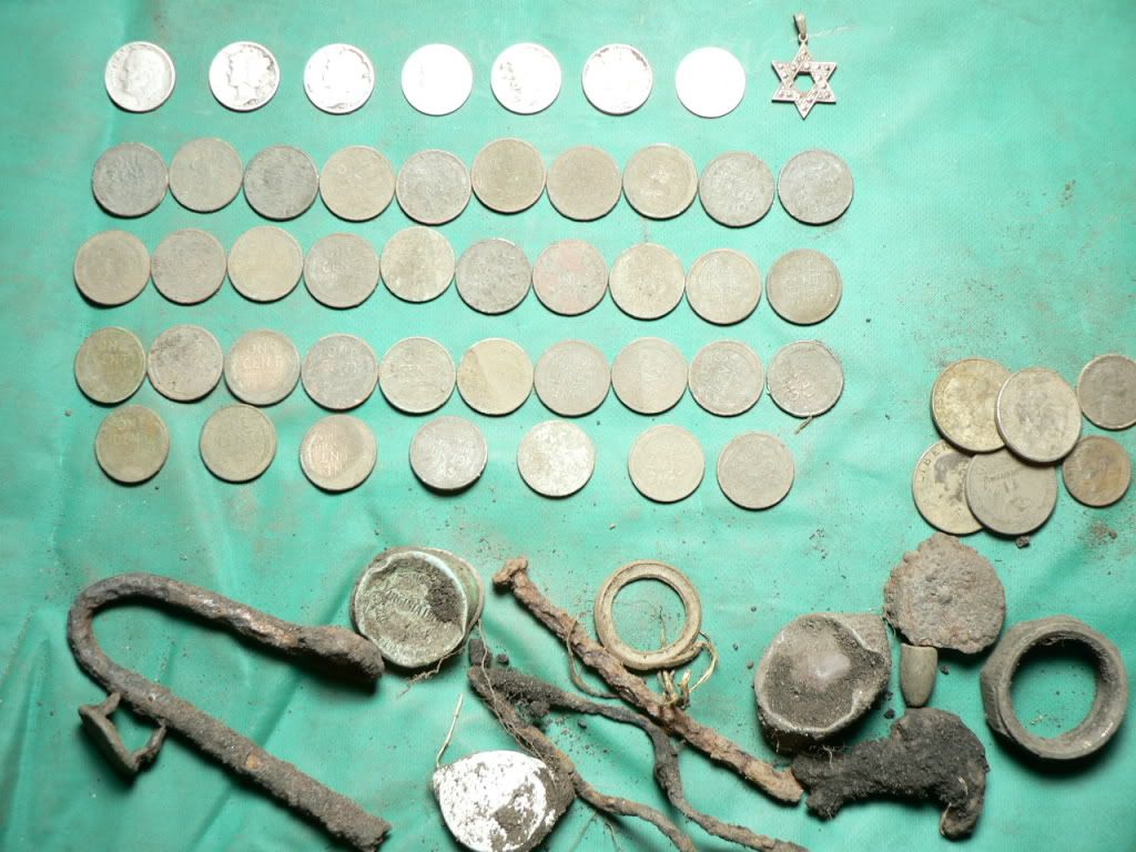 7Silvers37wheatsJunk4_4_09.jpg