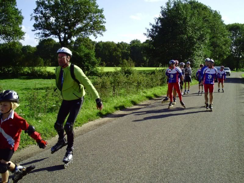 De EIJV skeeleraars op weg naar de eerste rustpauze.