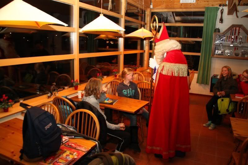 De sint had toch nog even tijd.