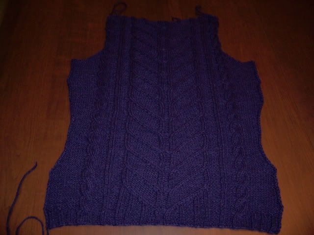 Dovetail pullover