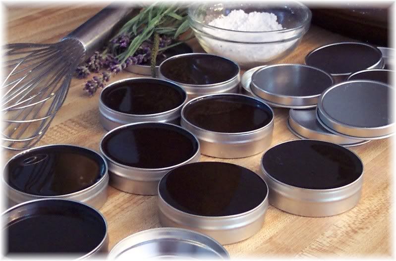 Soapsmith's Blog: Black Drawing Salve - Amish Style