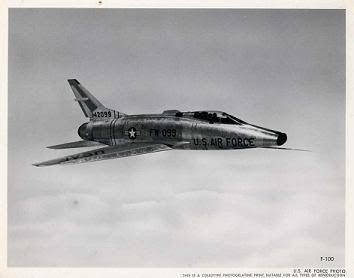 http://img.photobucket.com/albums/v285/fortress17g/F-100s/File0379.jpg