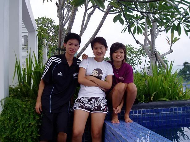 Image hosted by Photobucket.com