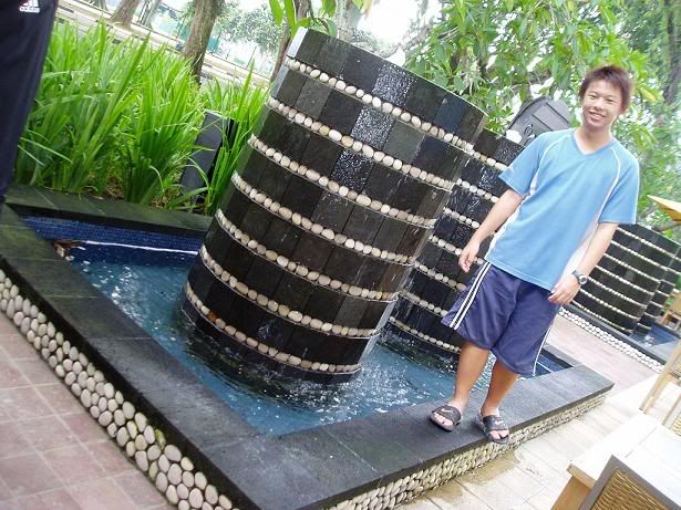 Image hosted by Photobucket.com