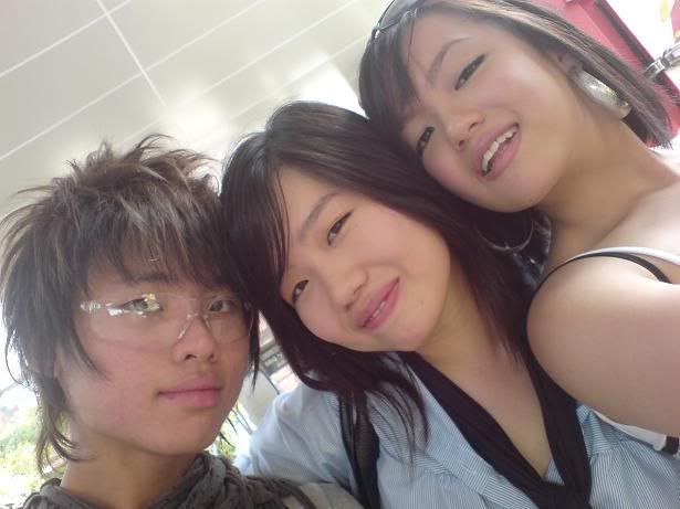 Photo Sharing and Video Hosting at Photobucket
