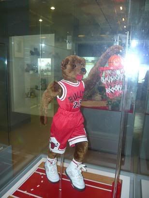 Photo Sharing and Video Hosting at Photobucket