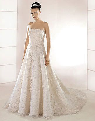 totally embroidered gown, wedding dress 2009