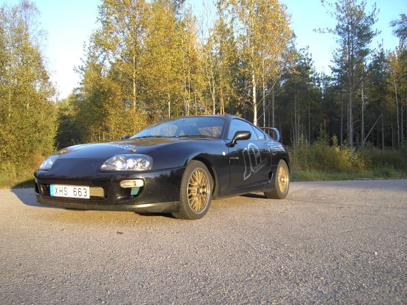 http://img.photobucket.com/albums/v287/Xabin/Supra/PICT1014.jpg