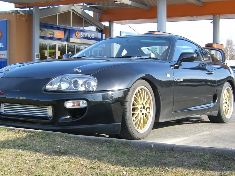 http://img.photobucket.com/albums/v287/Xabin/Supra/SA500006.jpg