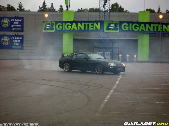 http://img.photobucket.com/albums/v287/Xabin/Supra/minsuprakralstadtrff.jpg