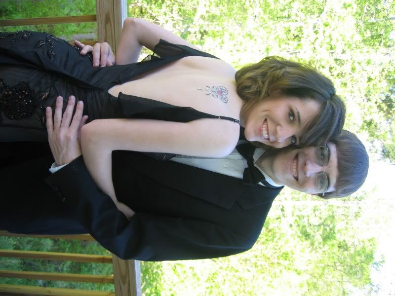 http://img.photobucket.com/albums/v288/stevetheq/KylieProm017.jpg