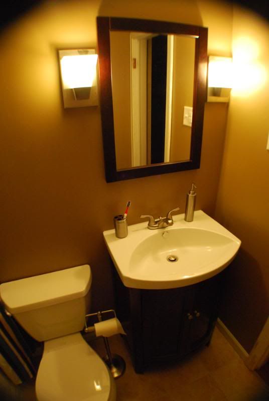 http://img.photobucket.com/albums/v289/EclipseBlur/Bathroom%20Remodel/1061eee9.jpg