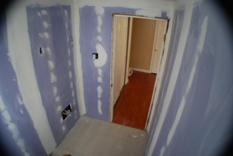 http://img.photobucket.com/albums/v289/EclipseBlur/Bathroom%20Remodel/c2049e53.jpg