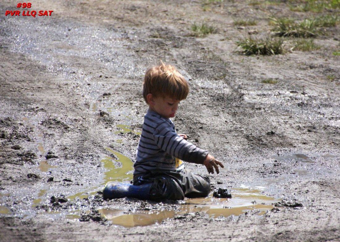 photo IMG_9323 LOVING THE MUD SM_zpsz5mvifre.jpg