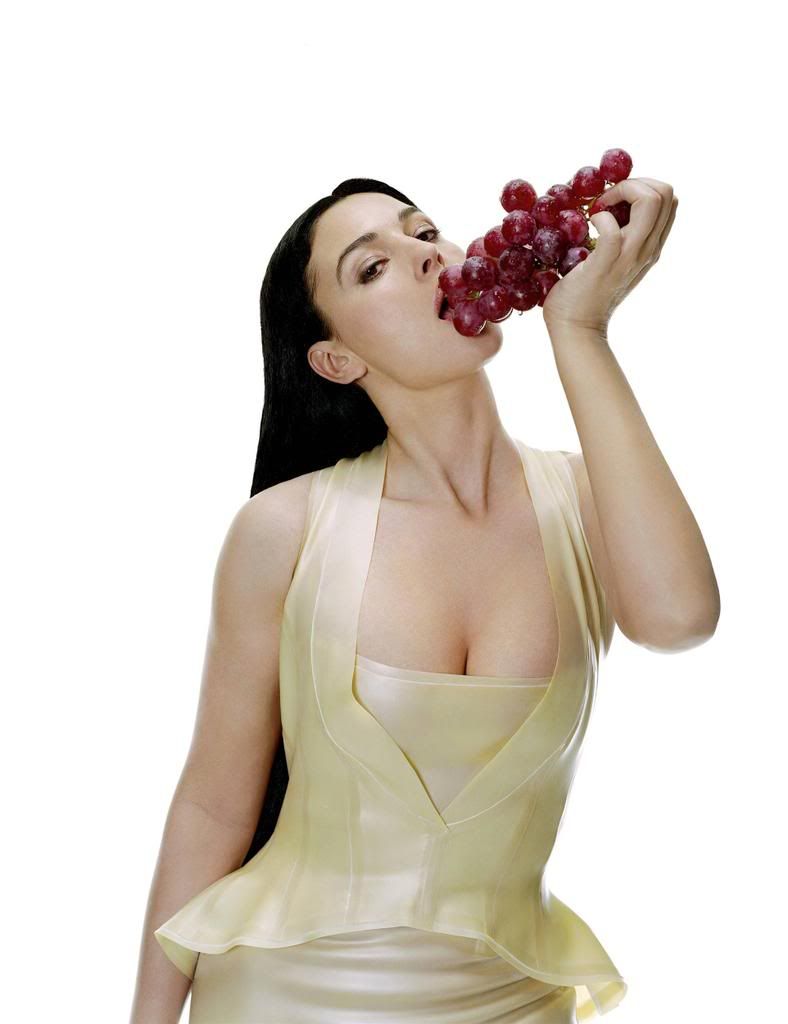 SuperMonicaBellucci.jpg