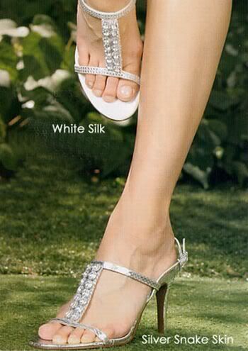 Best silver bridal shoes