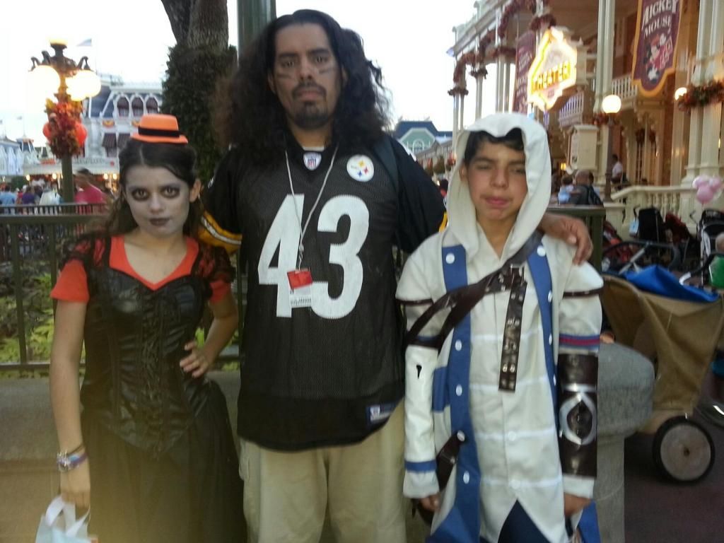 halloween_zps490b8639.jpg