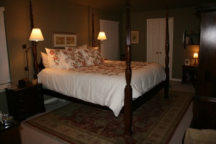 Is there a rule of thumb regarding end table height? - 