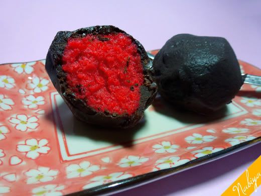 red velvet,cake balls