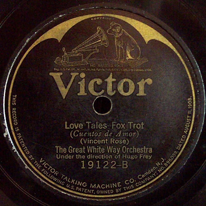 photo 19122-B-LoveTales.jpg