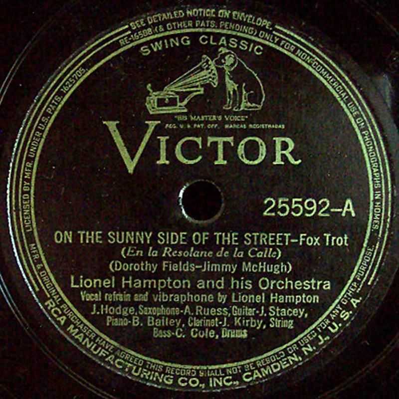  photo 25592-A-OnTheSunnySideOfTheStreet.jpg