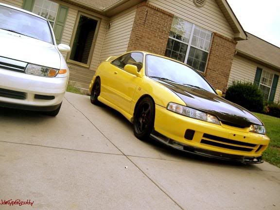 http://img.photobucket.com/albums/v294/ScottSkee25/mycar7.jpg