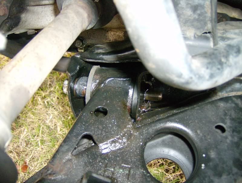 Front Control Arm Bolt Stuck.. Mazda MX6 Forum