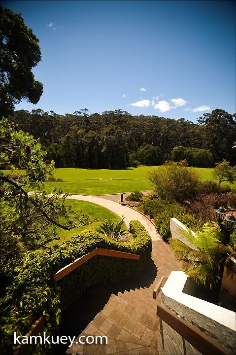http://img.photobucket.com/albums/v296/kamkuey/Perth/Southern%20Perth%203/b0db6f72.jpg?t=1284811849