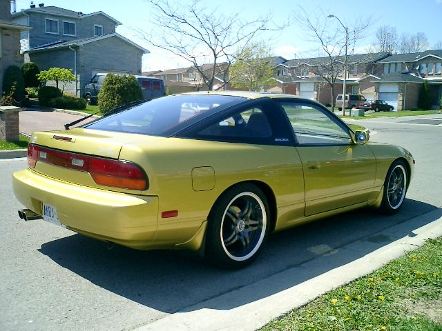 http://img.photobucket.com/albums/v297/GC8-STi/240sx%20Silvia/CIMG0085.jpg