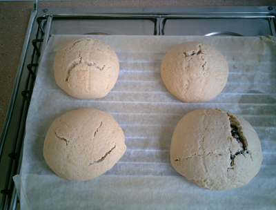 Melonpan nadat het de oven uit komt