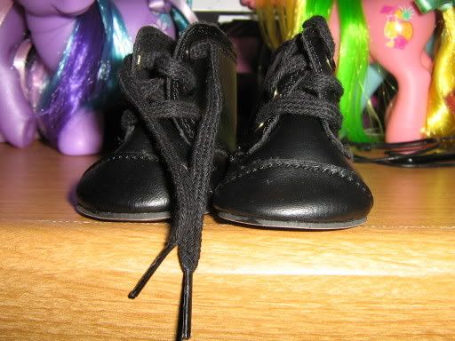 newshoes