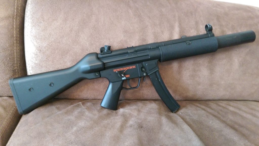 mp5sd5_zpskkcoufzu.jpg