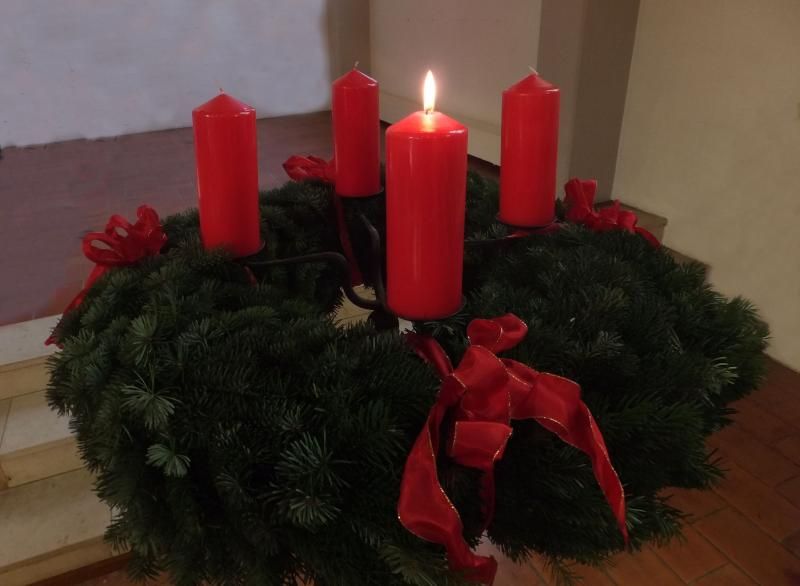 1.Advent photo DSCF0363_zpsccb0c5f9.jpg