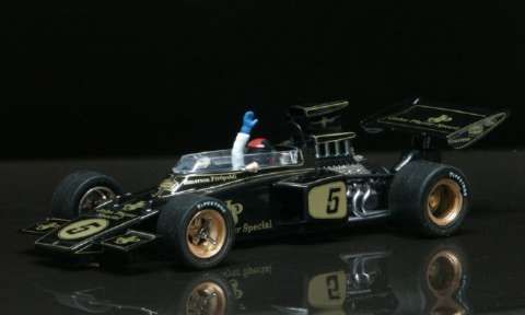 Lotus 72 JPS nº5, Emerson Fittipaldi World Champion 1972