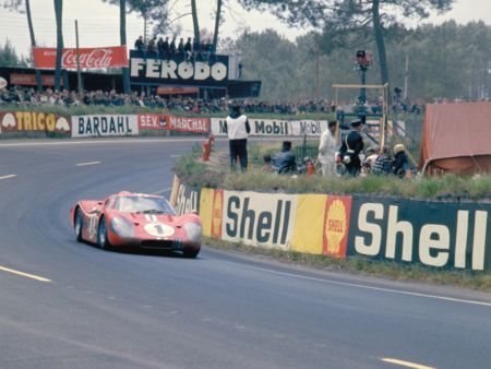 Le Mans 1967 Dan Gurney/J. Foyt MKIV