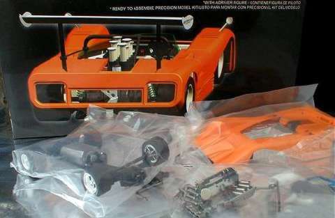 McLaren M8B. Kit Version (nº4 Bruce McLaren Can Am 1969 Champion ó nº5 Denny Hulme 1º en Bridgehampton 1969)