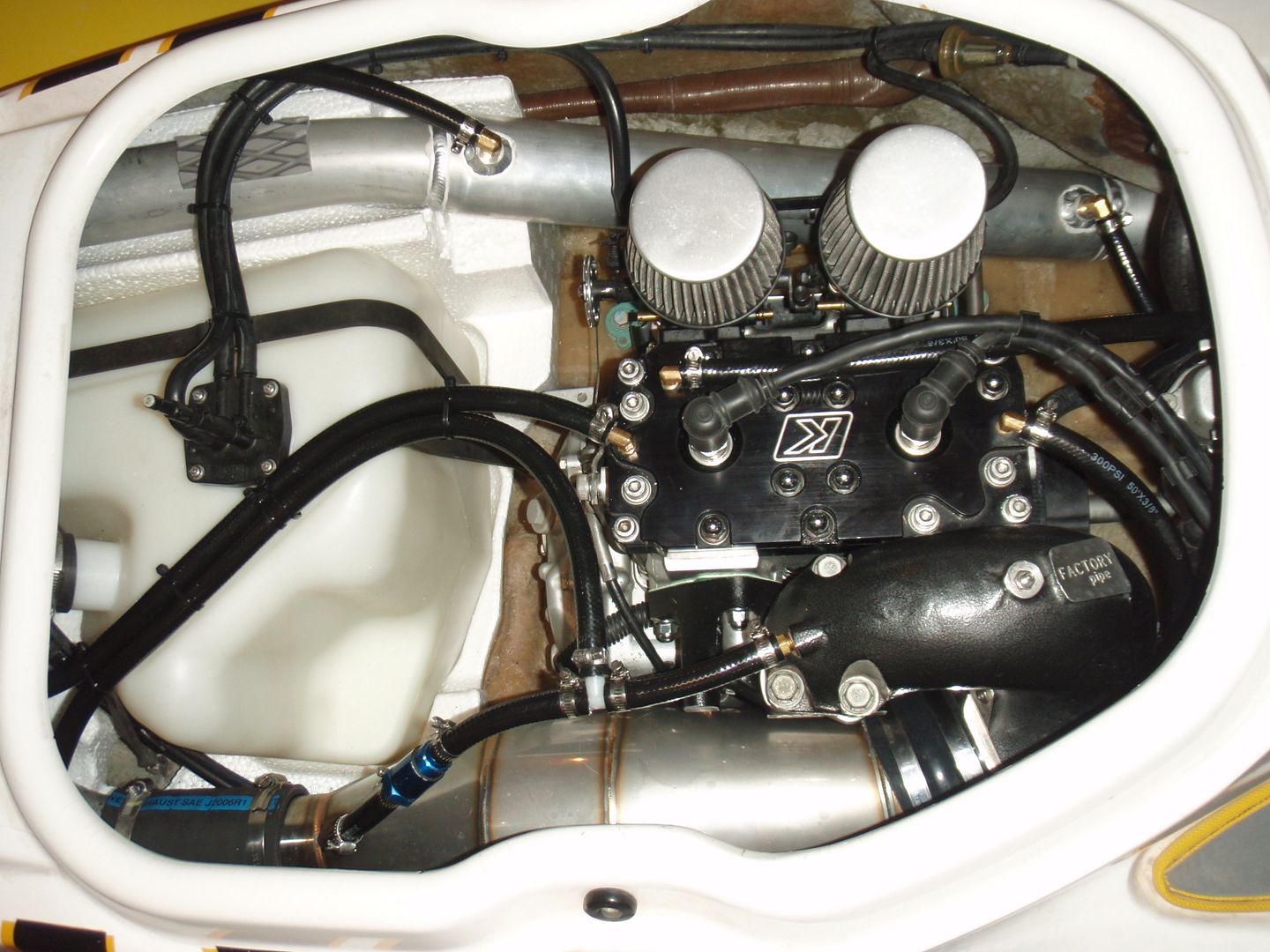 specboat2010004.jpg