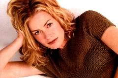 Elizabeth Shue