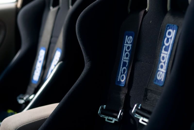 IMAGE: http://img.photobucket.com/albums/v302/blacklancer/brandon_sparco.jpg