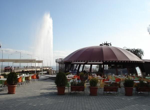 baku_boulevard_fountain_3176602.jpg