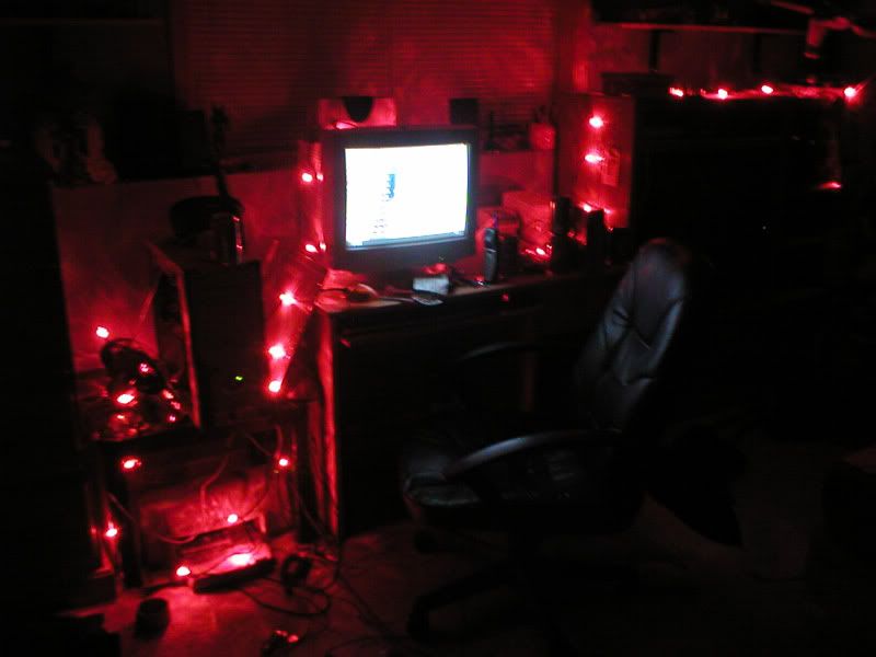[http://img.photobucket.com/albums/v303/cazor/lights.jpg]