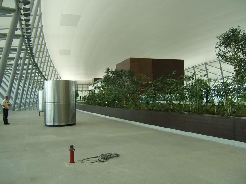 http://img.photobucket.com/albums/v303/efuchs/DSCF4740.jpg
