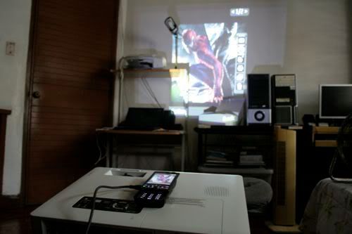 Nokia N95 8GB projector