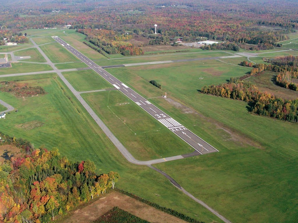 111010_OswegoCountyAirport.jpg