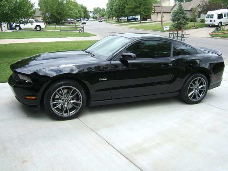 mustang 2011 black. 2011 Mustang Black or Red