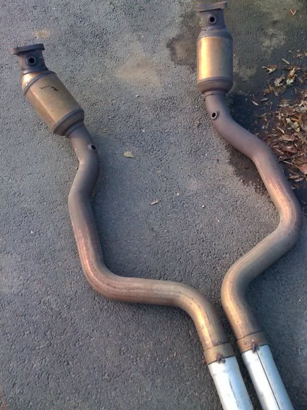 EXPIRED F/S Chrysler 300 SRT8 stock exhaust Chrysler 300C Forum