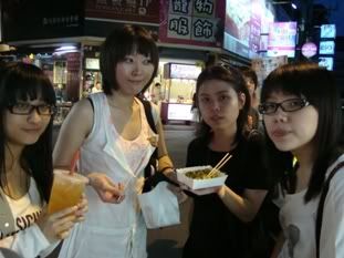 fengjia - sharing food