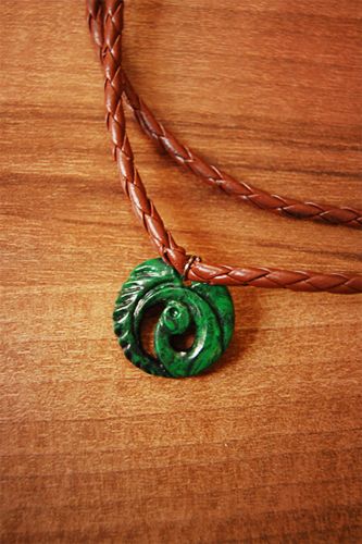 Necklace_zpscc2469cf.jpg