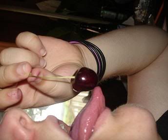 <img:http://img.photobucket.com/albums/v309/RainbowGrrl_13911/DSC01154.jpg>